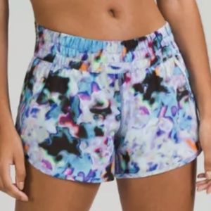 Lululemon SeaWheeze 2021 Euphoria Multi Print Tracker Short  Size 2 ~ New WT